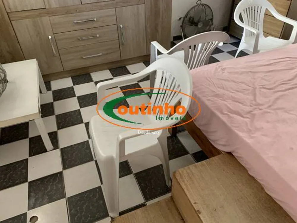 Casa, 4 quartos, 240 m² - Foto 9