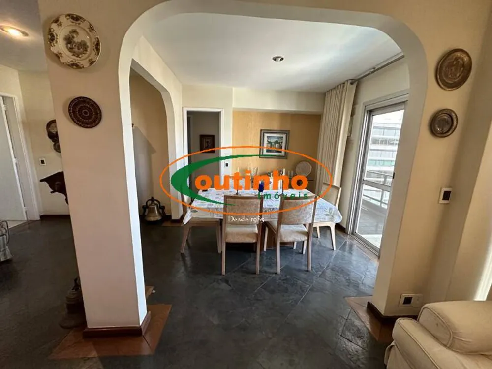Cobertura, 3 quartos, 180 m² - Foto 2