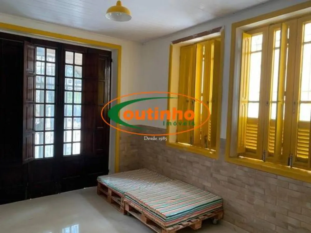 Casa, 5 quartos, 160 m² - Foto 2