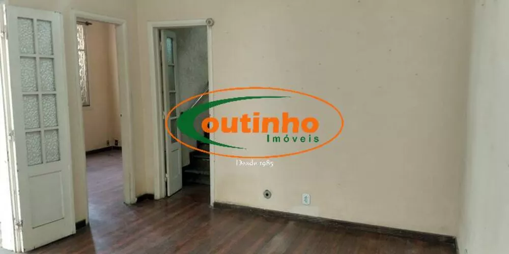 Casa, 7 quartos, 234 m² - Foto 4