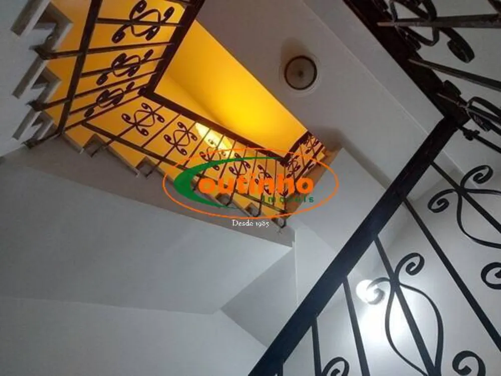 Casa, 3 quartos, 278 m² - Foto 2