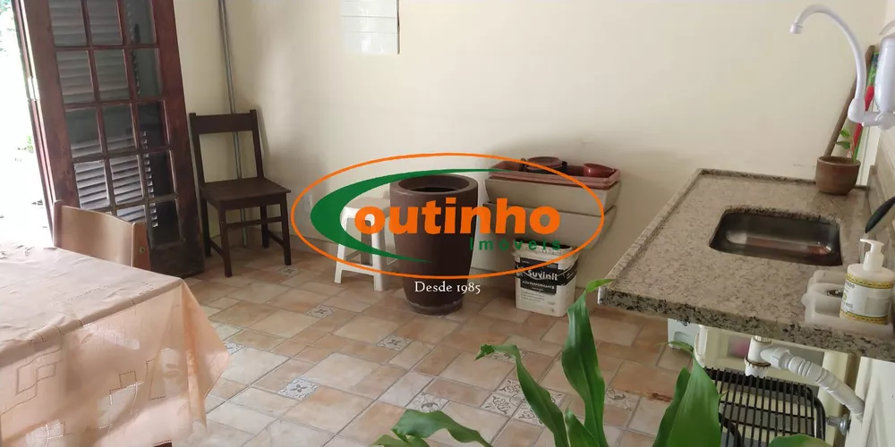 Casa, 4 quartos, 270 m² - Foto 41