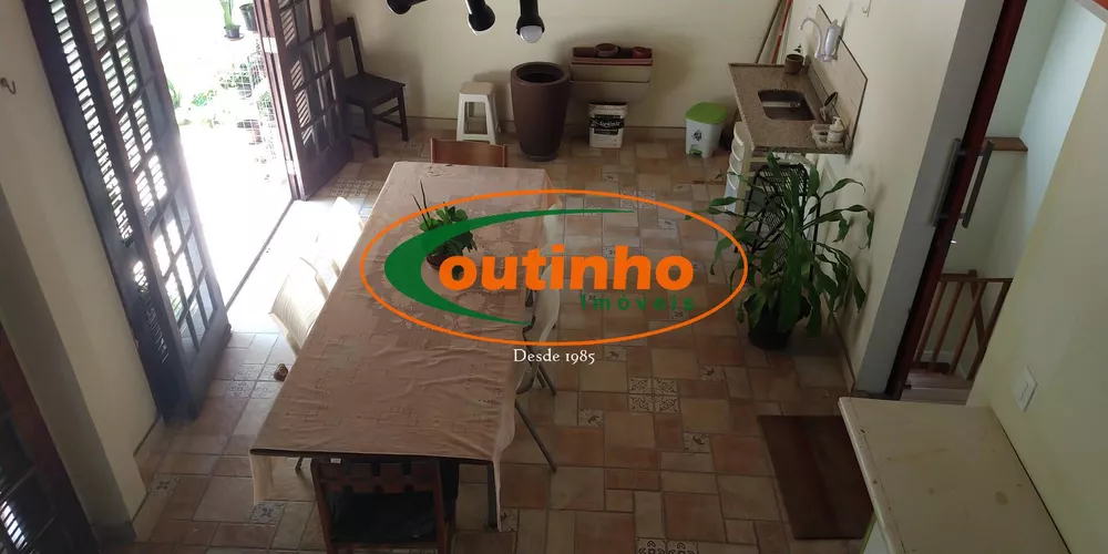 Casa, 4 quartos, 270 m² - Foto 6