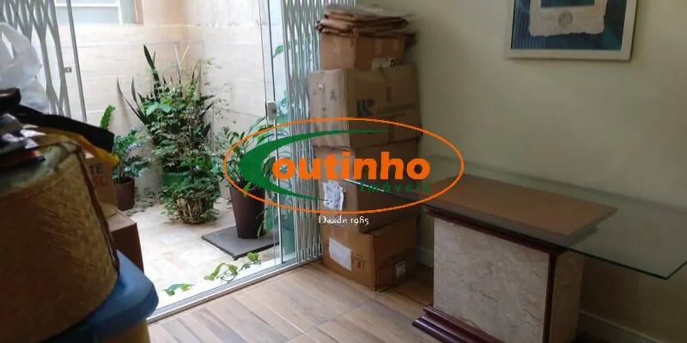 Casa, 4 quartos, 270 m² - Foto 9