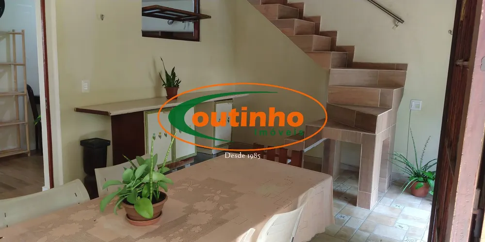 Casa, 4 quartos, 270 m² - Foto 37