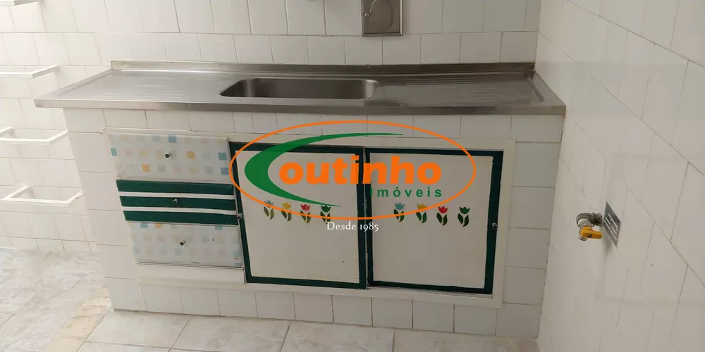 Casa, 4 quartos, 270 m² - Foto 28