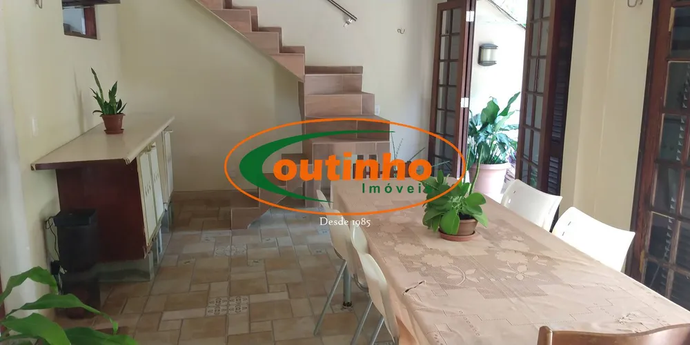 Casa, 4 quartos, 270 m² - Foto 34