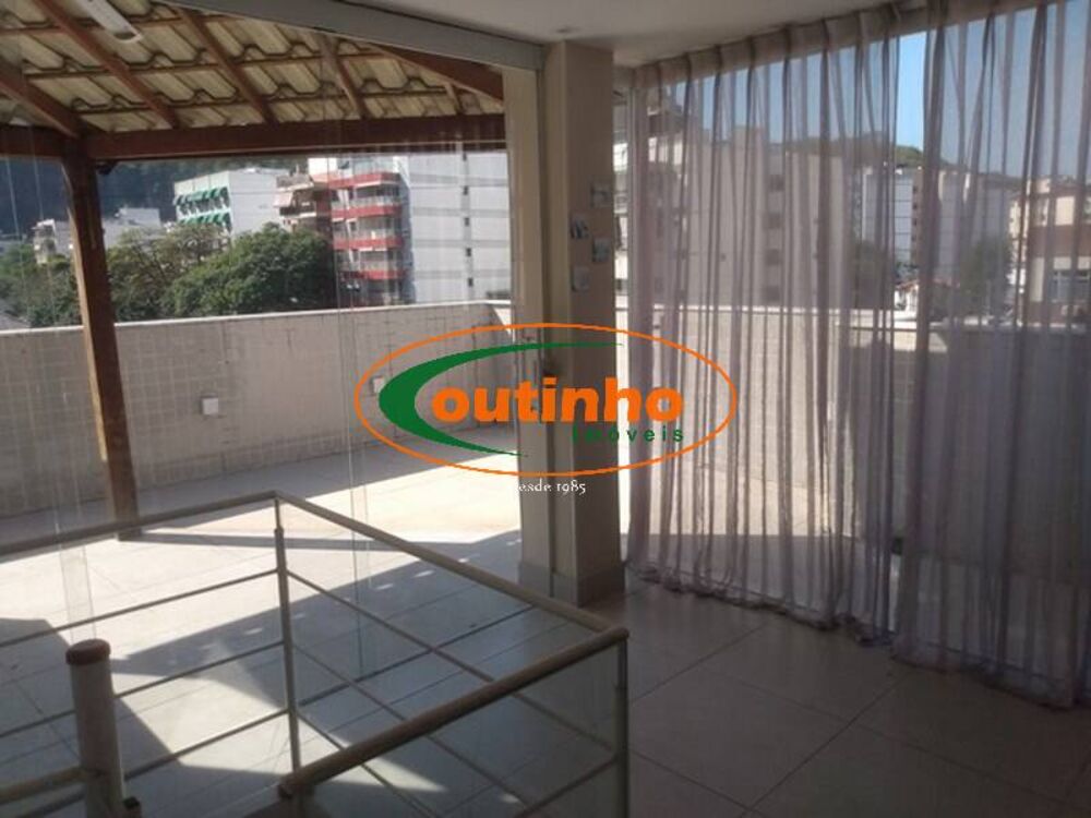 Cobertura à venda com 2 quartos, 92m² - Foto 2