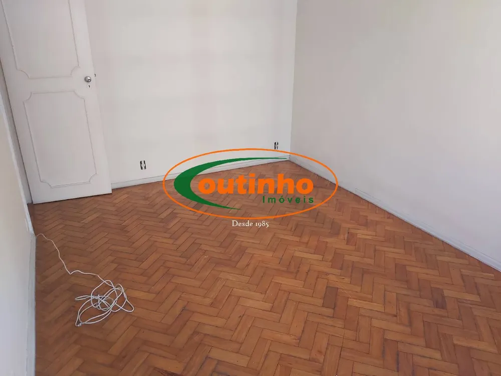Apartamento, 2 quartos, 74 m² - Foto 2