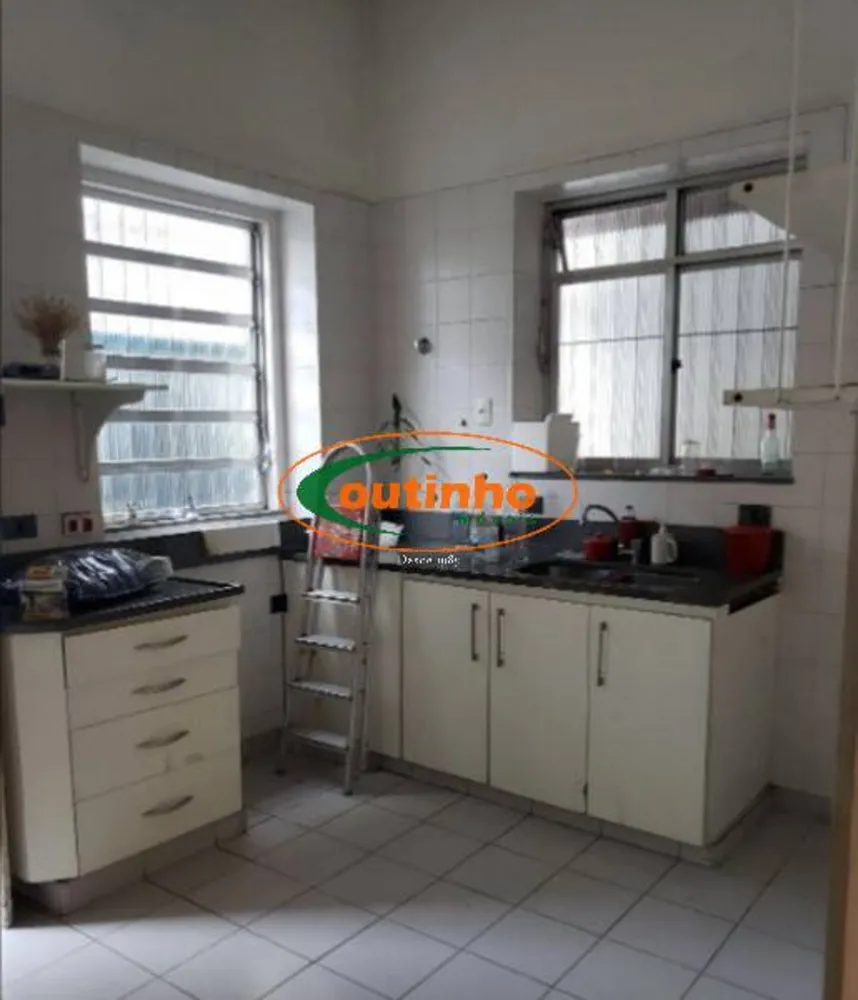 Casa, 6 quartos, 312 m² - Foto 9