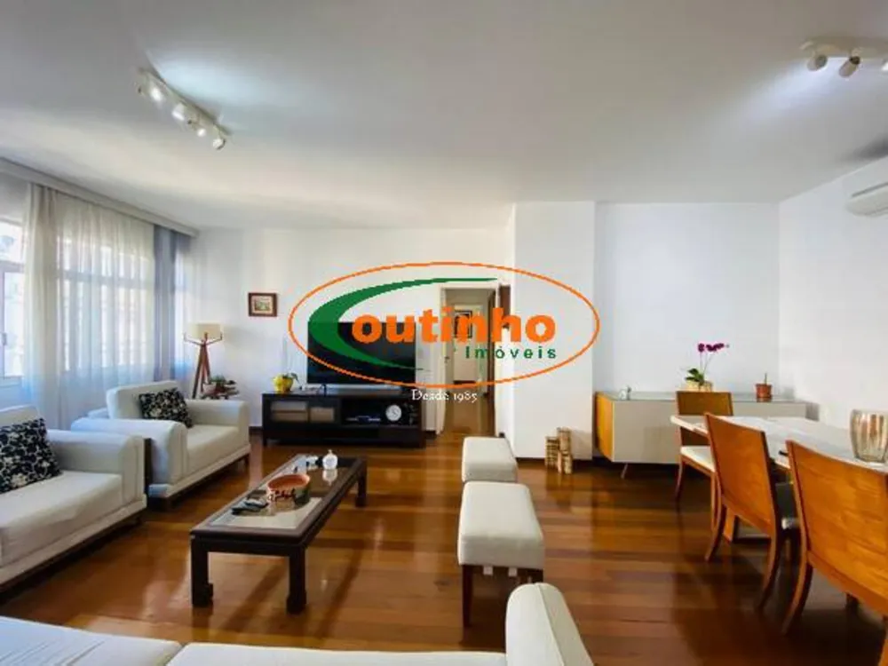 Apartamento, 3 quartos, 130 m² - Foto 1