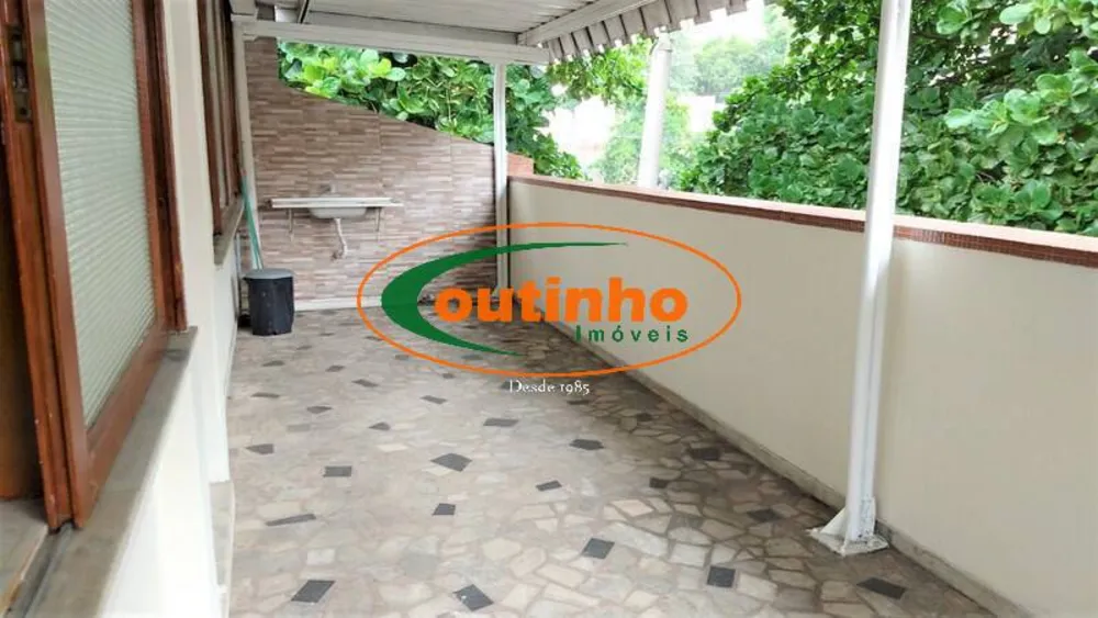 Casa, 4 quartos, 247 m² - Foto 3