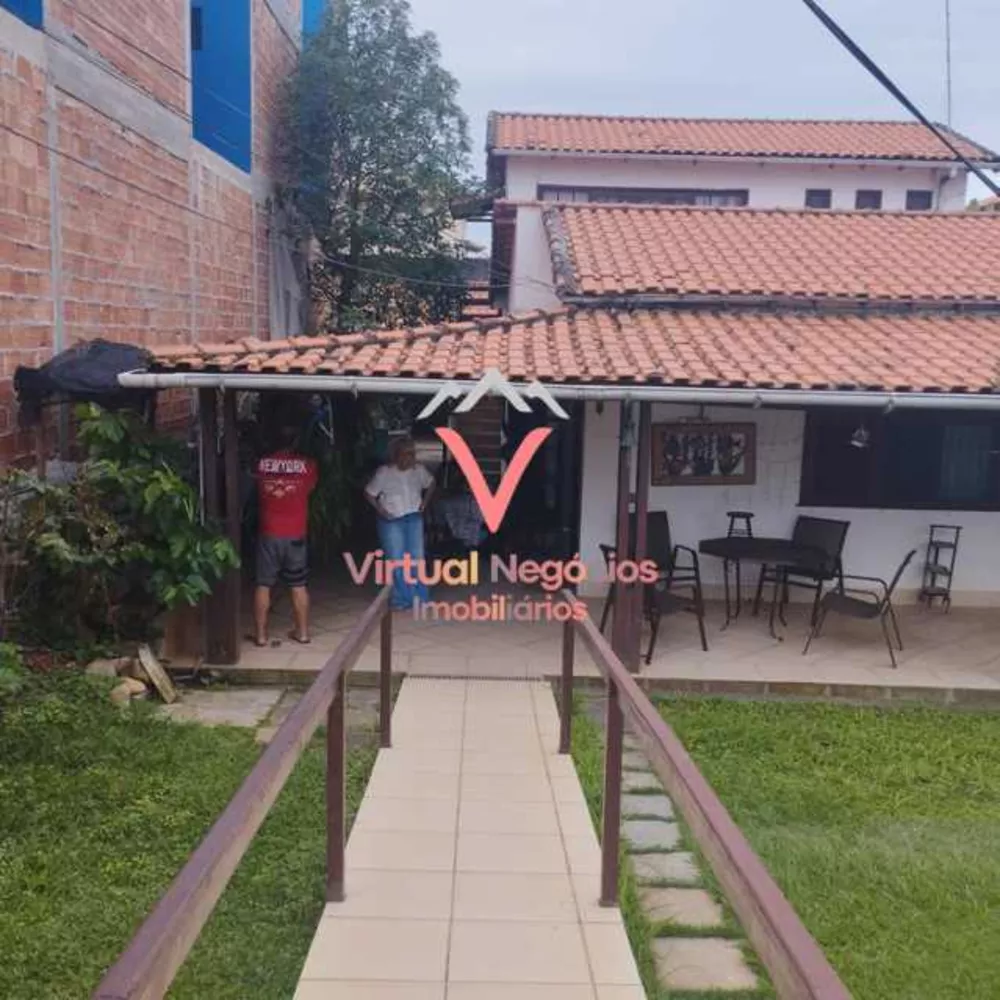 Casa, 5 quartos, 200 m² - Foto 19