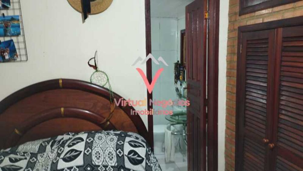 Casa, 3 quartos, 200 m² - Foto 13