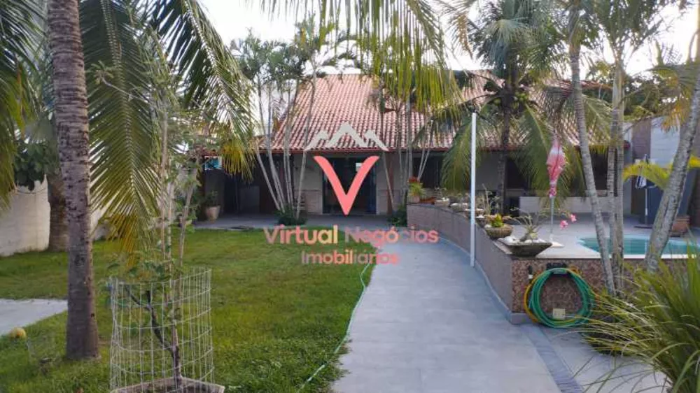 Casa, 3 quartos, 230 m² - Foto 1