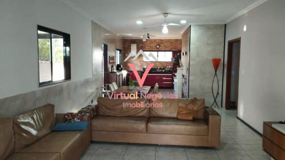 Casa, 3 quartos, 230 m² - Foto 13