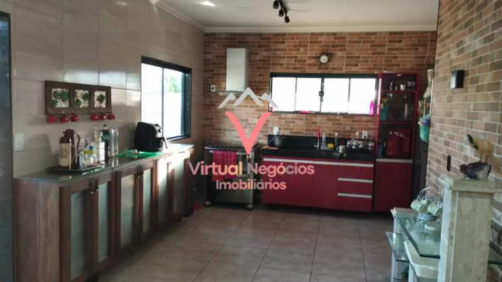 Casa, 3 quartos, 230 m² - Foto 14