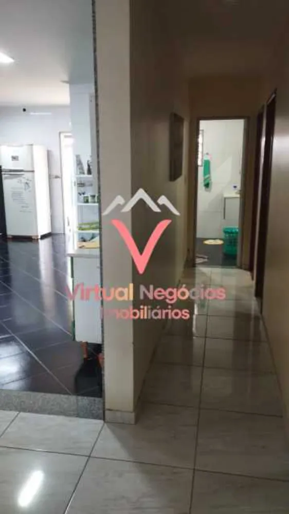 Casa, 3 quartos, 200 m² - Foto 13