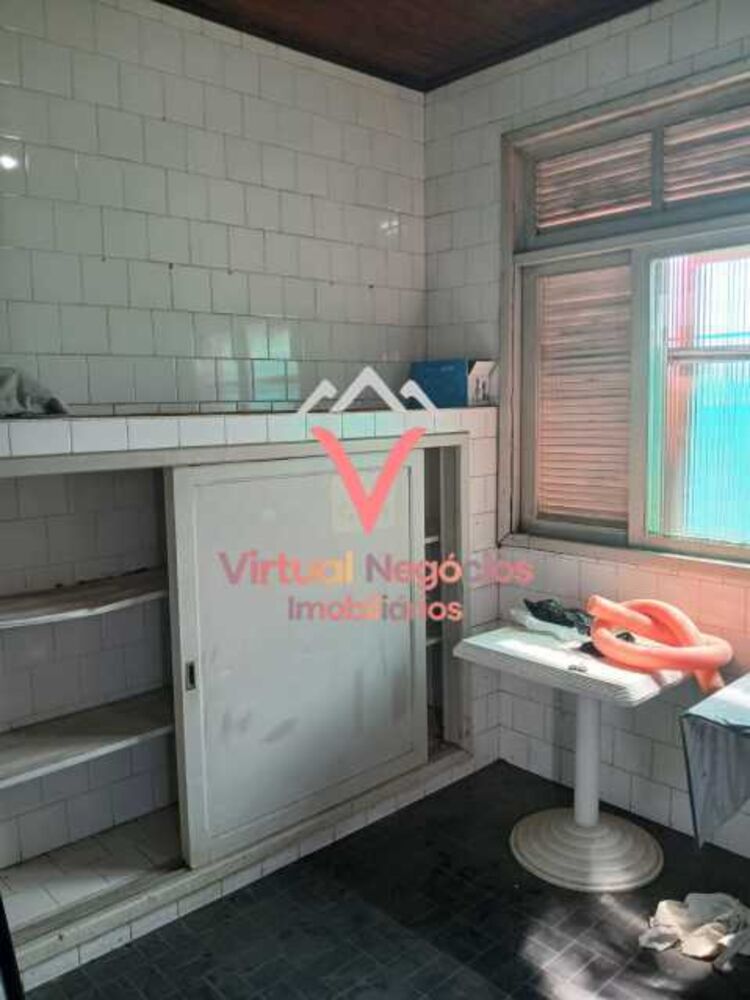 Casa, 4 quartos, 300 m² - Foto 1