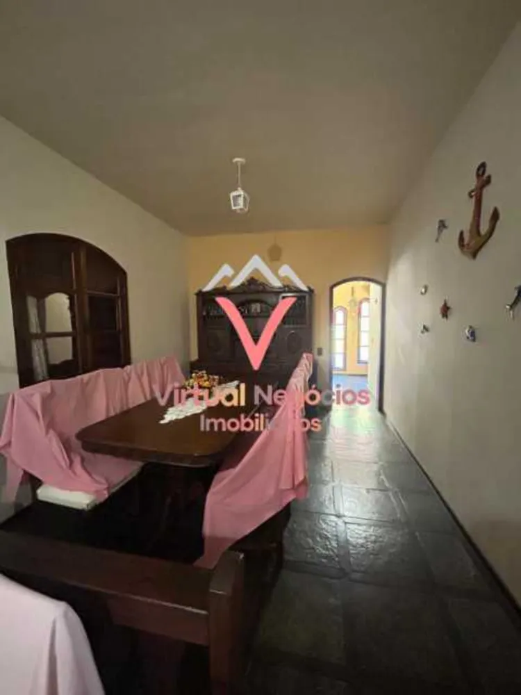 Casa, 5 quartos, 180 m² - Foto 2