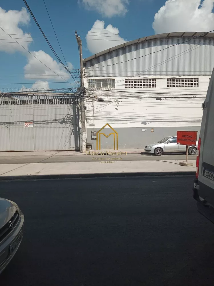 Depósito-Galpão-Armazém para alugar, 300m² - Foto 2