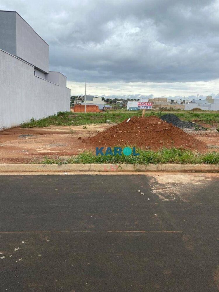 Loteamento e Condomínio, 250 m² - Foto 1