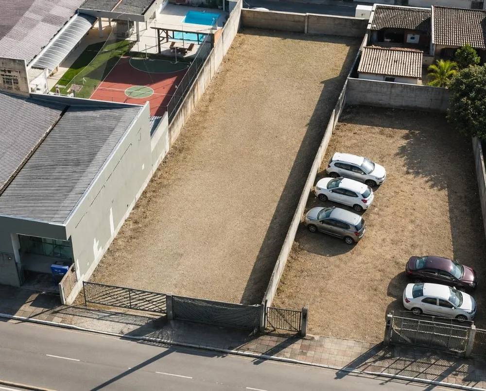 Loteamento e Condomínio, 720 m² - Foto 1