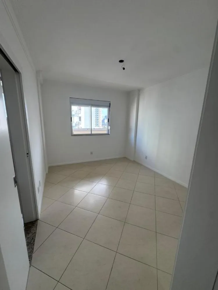 Apartamento, 3 quartos, 131 m² - Foto 8