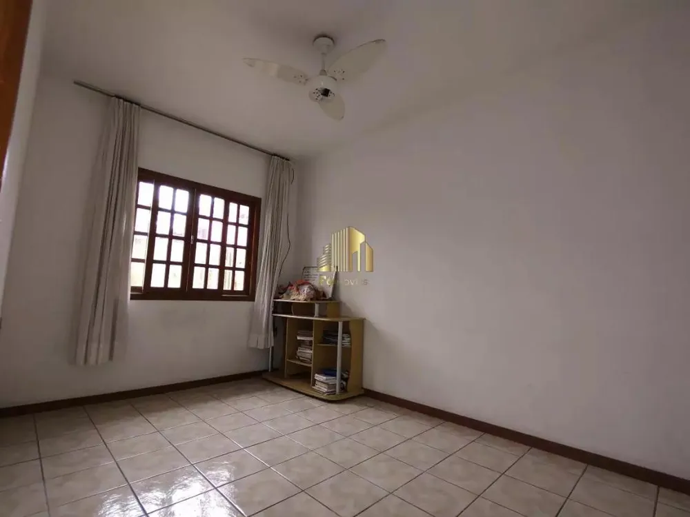 Casa, 3 quartos, 250 m² - Foto 19