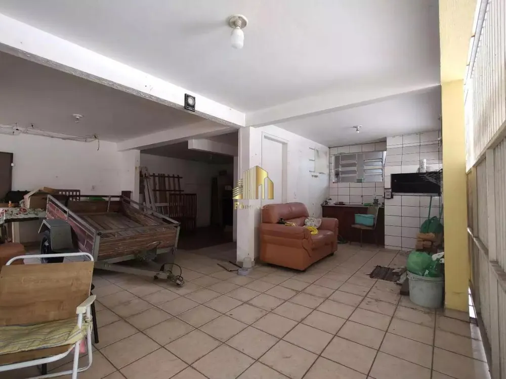 Casa, 3 quartos, 250 m² - Foto 9