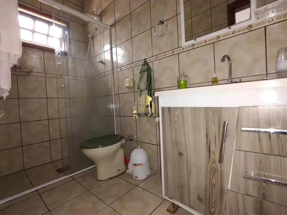 Casa, 3 quartos, 250 m² - Foto 13