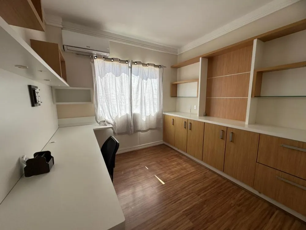Cobertura, 3 quartos, 226 m² - Foto 10