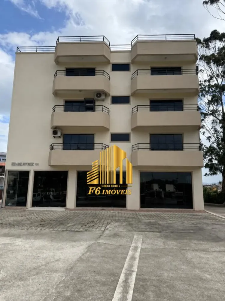 Apartamento, 3 quartos, 140 m² - Foto 2