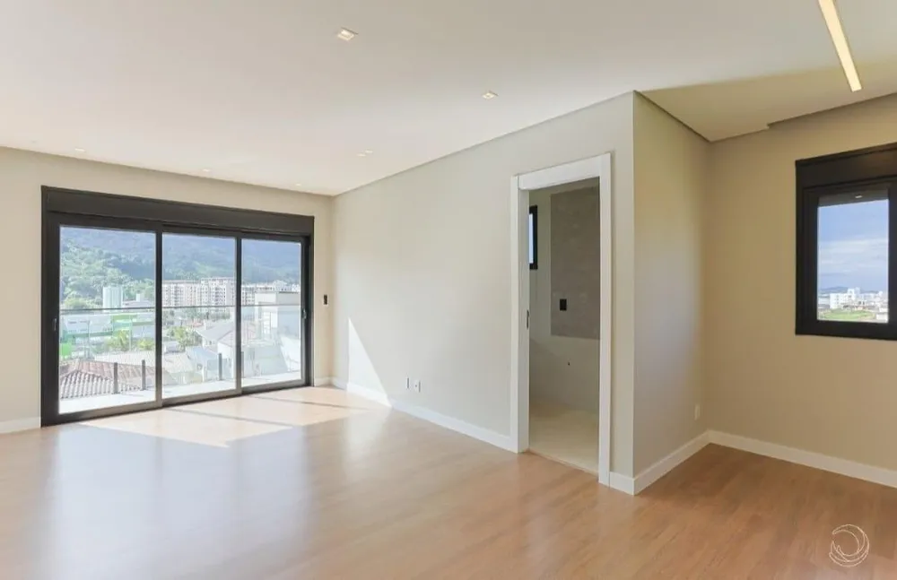 Casa, 3 quartos, 300 m² - Foto 10