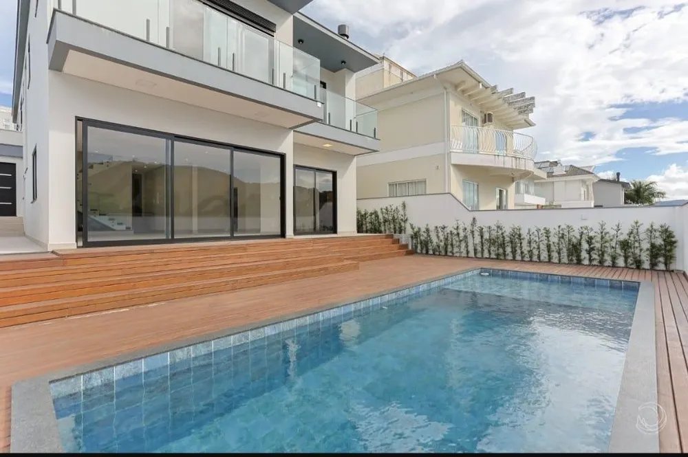 Casa, 3 quartos, 300 m² - Foto 3