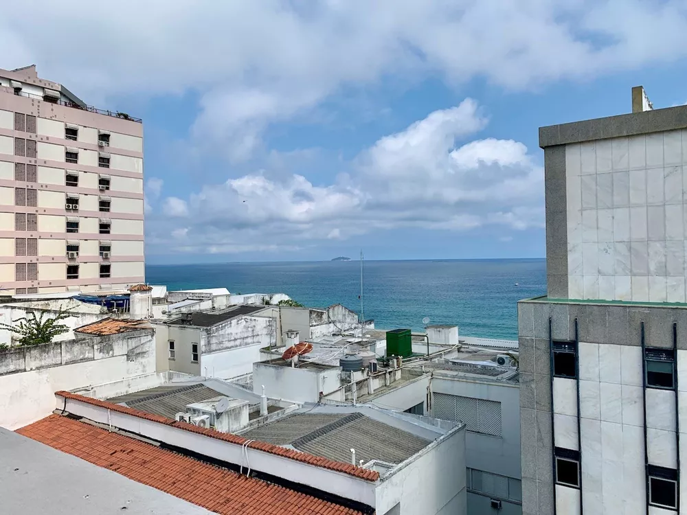 Apartamento à venda com 3 quartos, 250m² - Foto 4