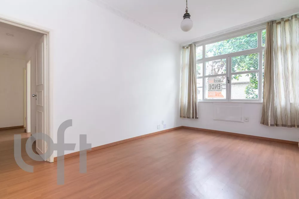 Apartamento à venda com 3 quartos, 100m² - Foto 1