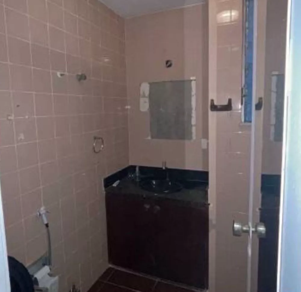 Apartamento à venda com 2 quartos, 100m² - Foto 3