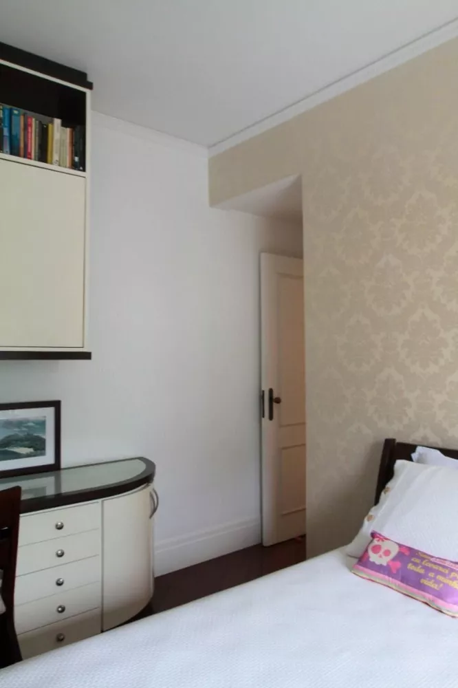 Apartamento à venda com 3 quartos, 123m² - Foto 19