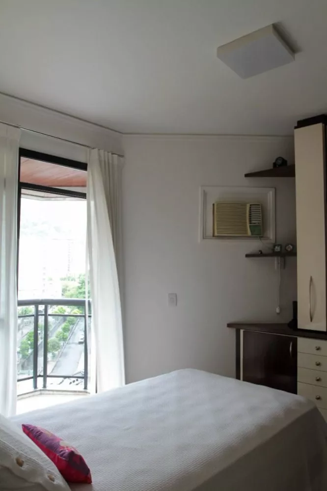 Apartamento à venda com 3 quartos, 123m² - Foto 17