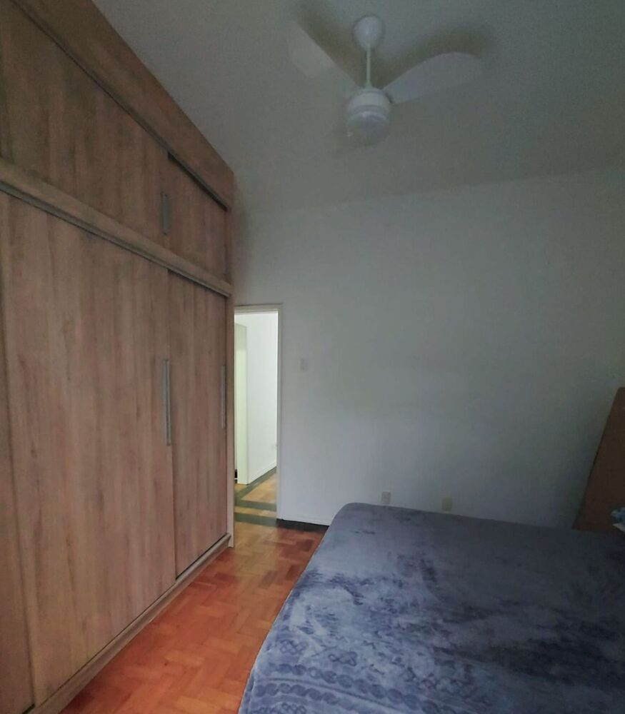 Apartamento à venda com 2 quartos, 70m² - Foto 4