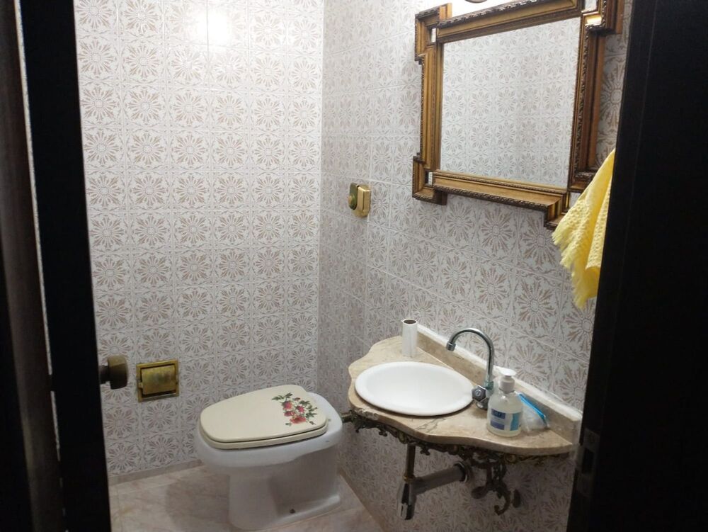 Apartamento à venda com 3 quartos, 200m² - Foto 3