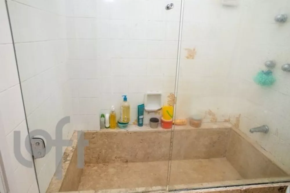 Apartamento à venda com 3 quartos, 127m² - Foto 3