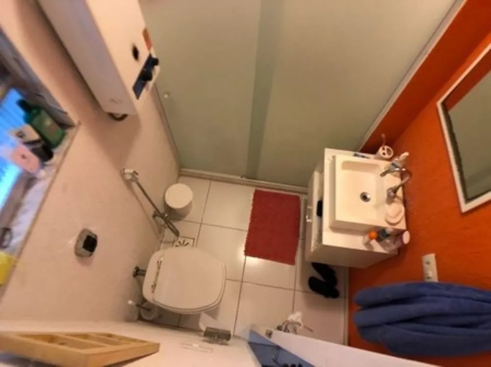 Apartamento à venda com 2 quartos, 68m² - Foto 3