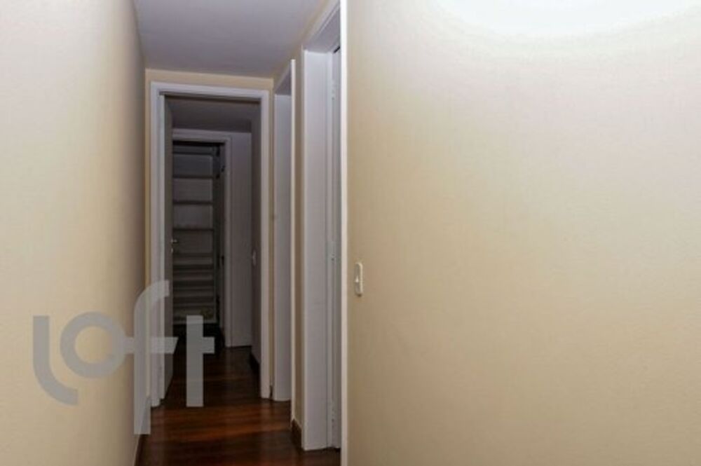 Apartamento à venda com 2 quartos, 80m² - Foto 4