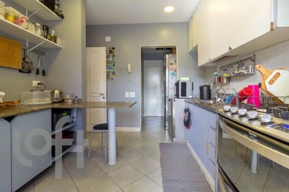 Apartamento à venda com 3 quartos, 140m² - Foto 10