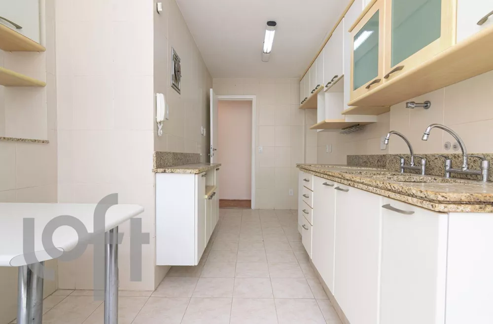 Apartamento à venda com 3 quartos, 120m² - Foto 10