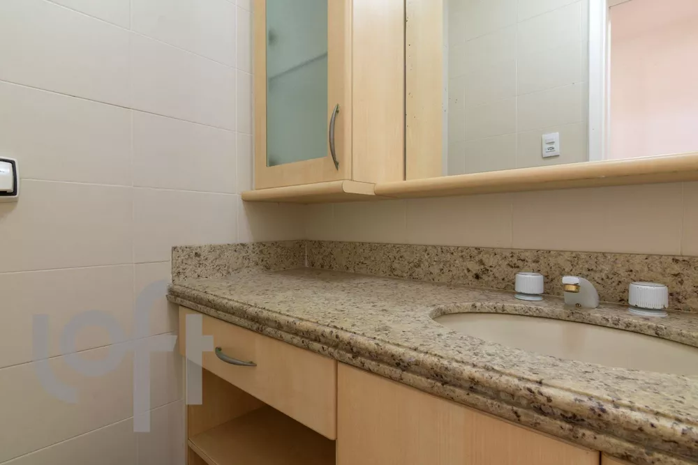 Apartamento à venda com 3 quartos, 120m² - Foto 4