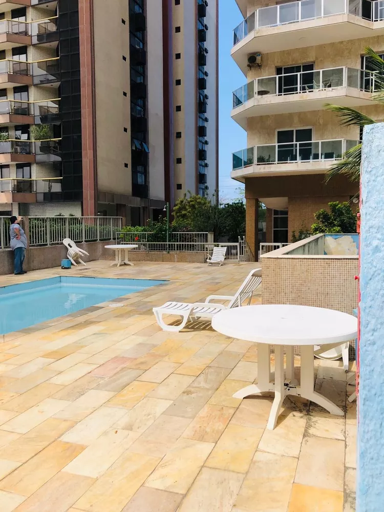 Apartamento à venda com 4 quartos, 185m² - Foto 15