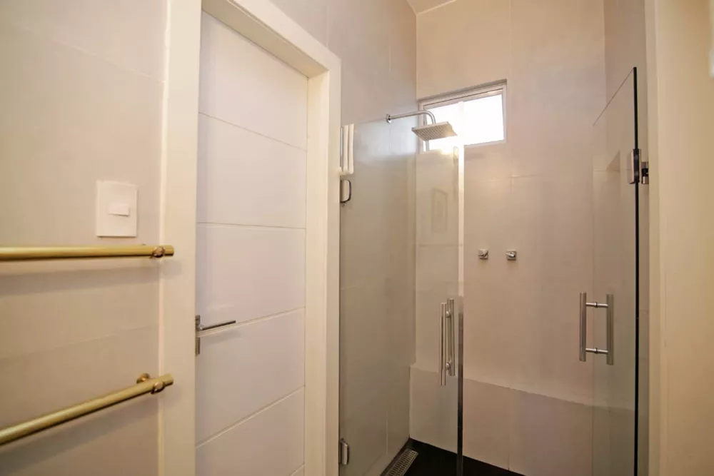 Apartamento à venda com 3 quartos, 149m² - Foto 4